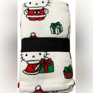 NWT - 2pc: Sanrio Hello Kitty Christmas Hand Towels